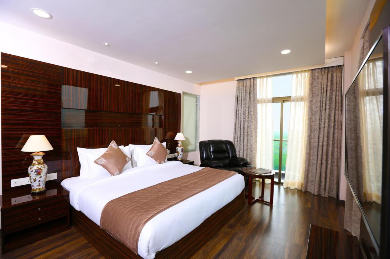 Hotel La New Delhi (National Capital Territory of India)