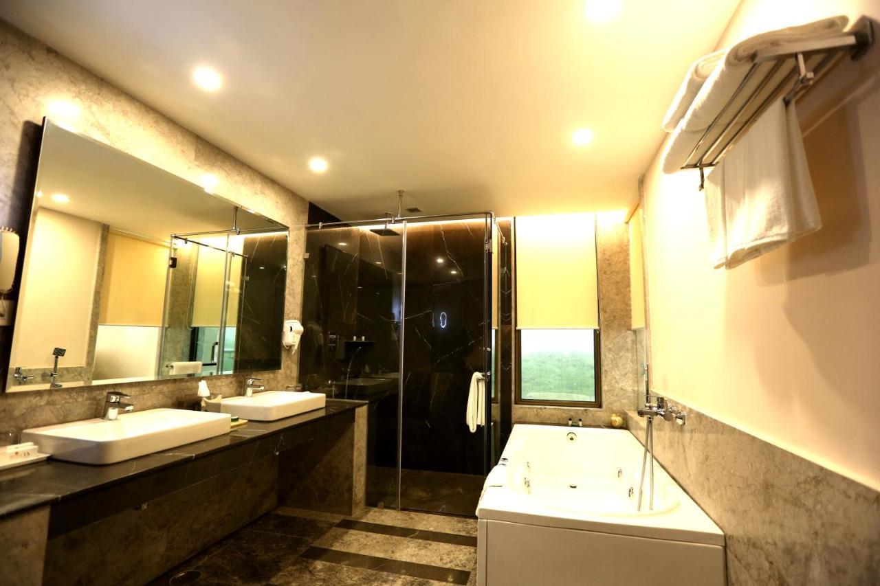 Hotel La New 5*