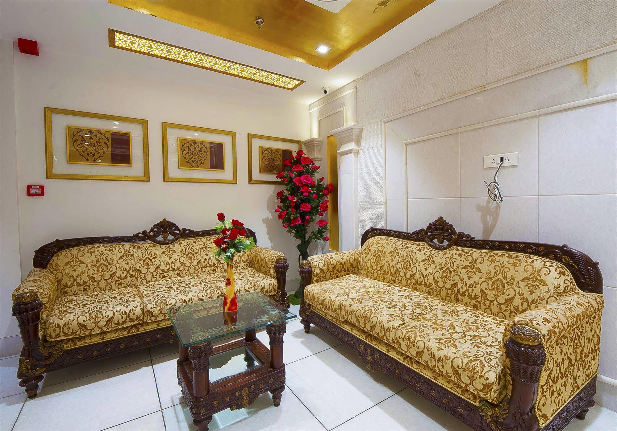 Swaran Palace Hotel