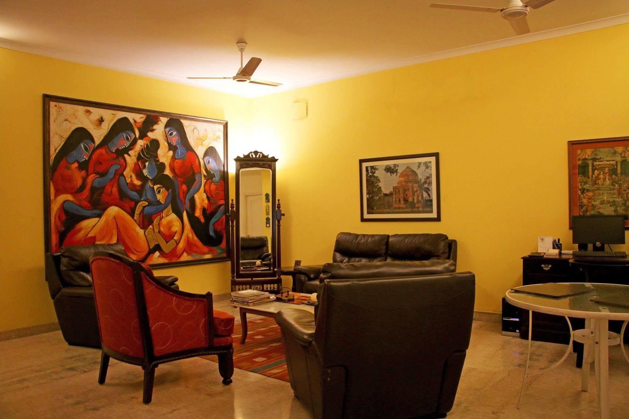 Colonel's Retreat 3* New Delhi