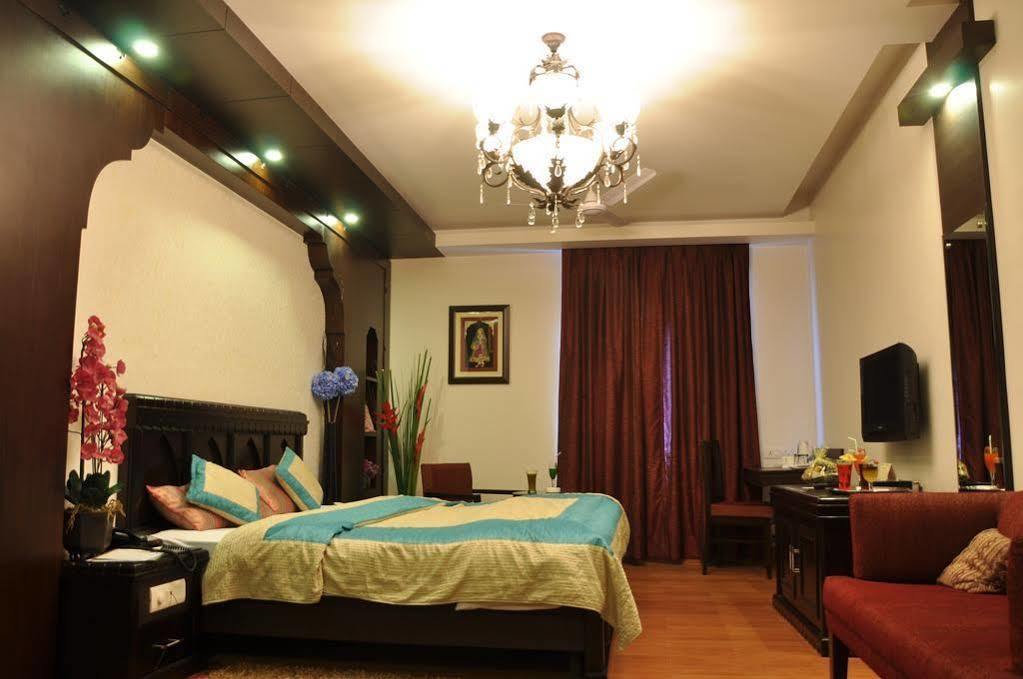 Fabhotel Rockland Hotel New Delhi