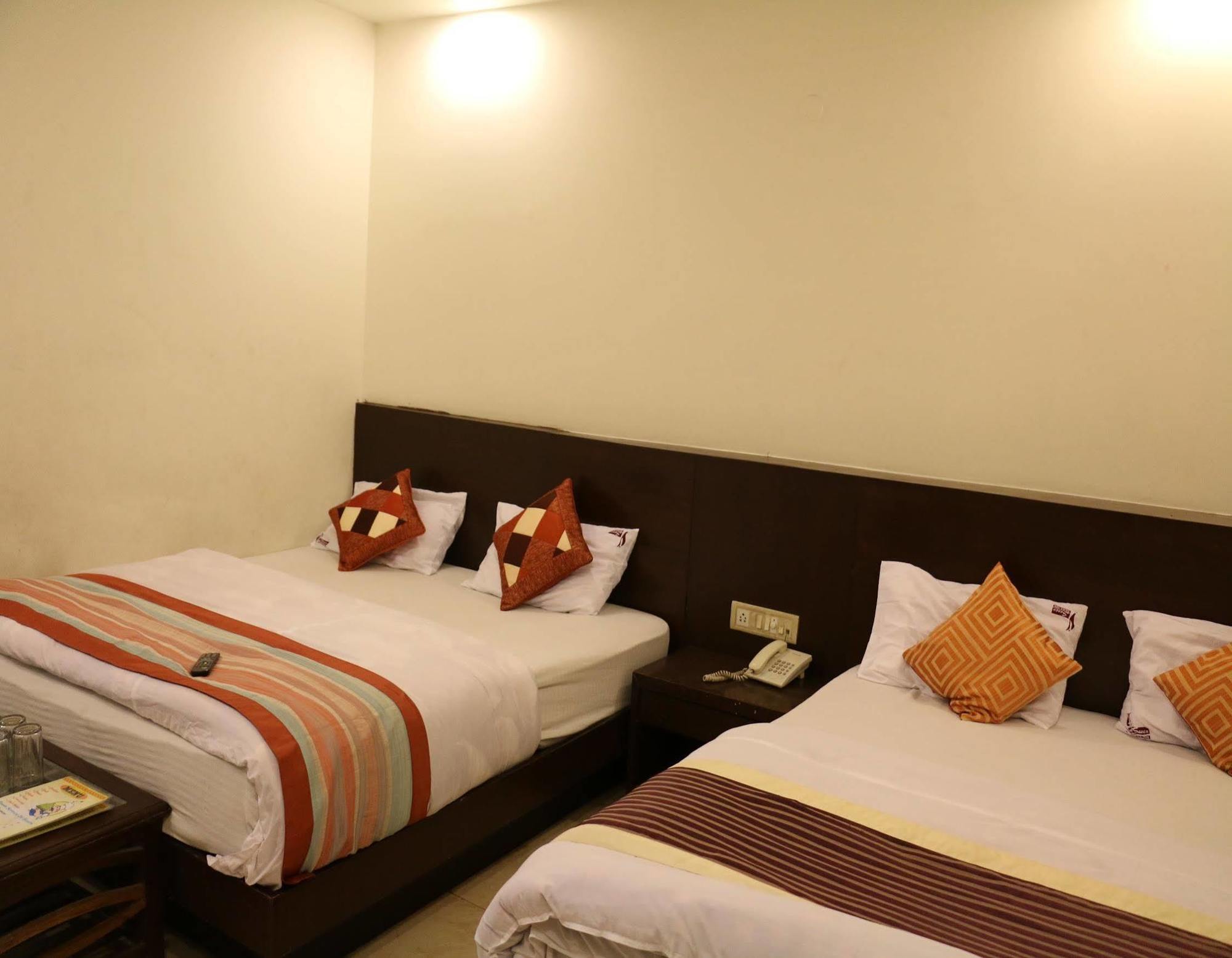 Seven Seas Hotel
