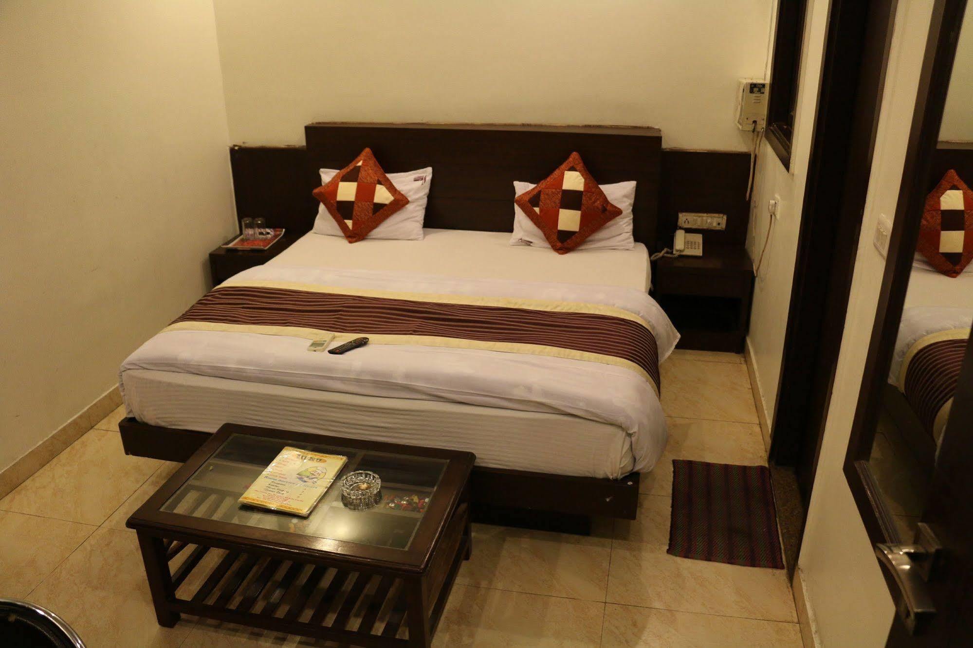 Hotel Seven Seas New Delhi