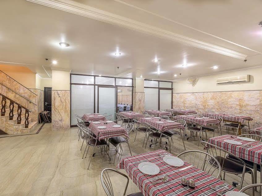 Treebo Trend Singh Sons Karol Bagh Nova Deli