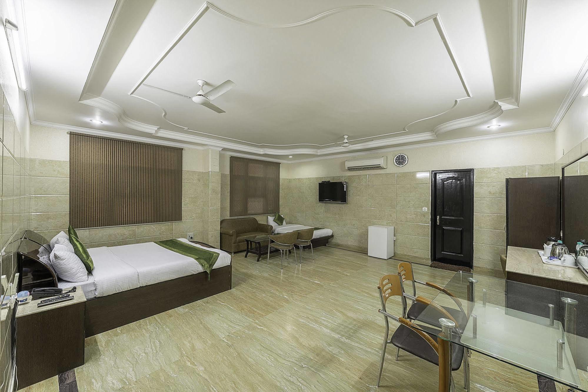 Treebo Trend Singh Sons Karol Bagh 3* Nova Deli