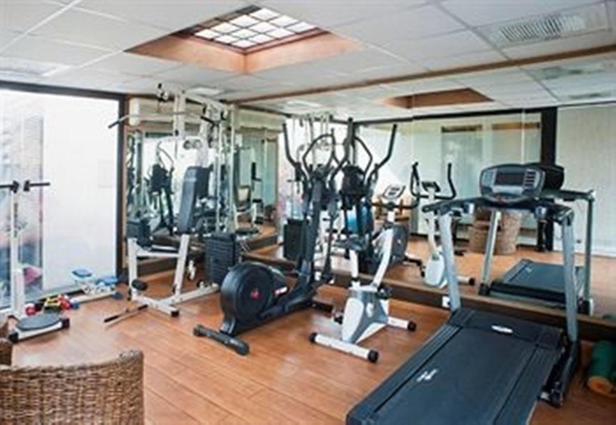 Hotel Rockland Hotel, C.r Park