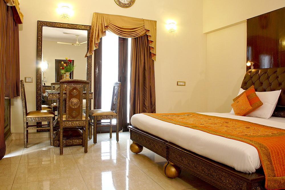 Gtc Hotel 3*