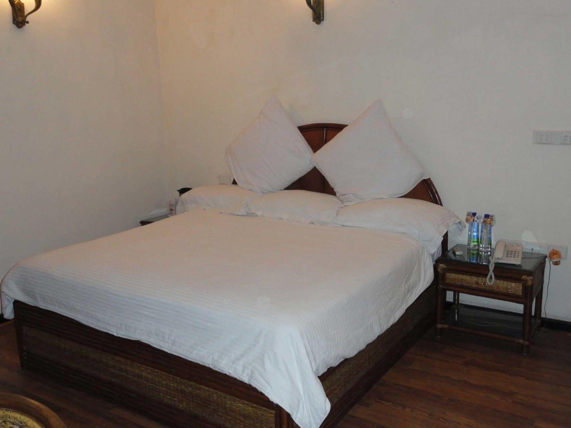 Bloom Boutique L Gk-1 Hotel 3*