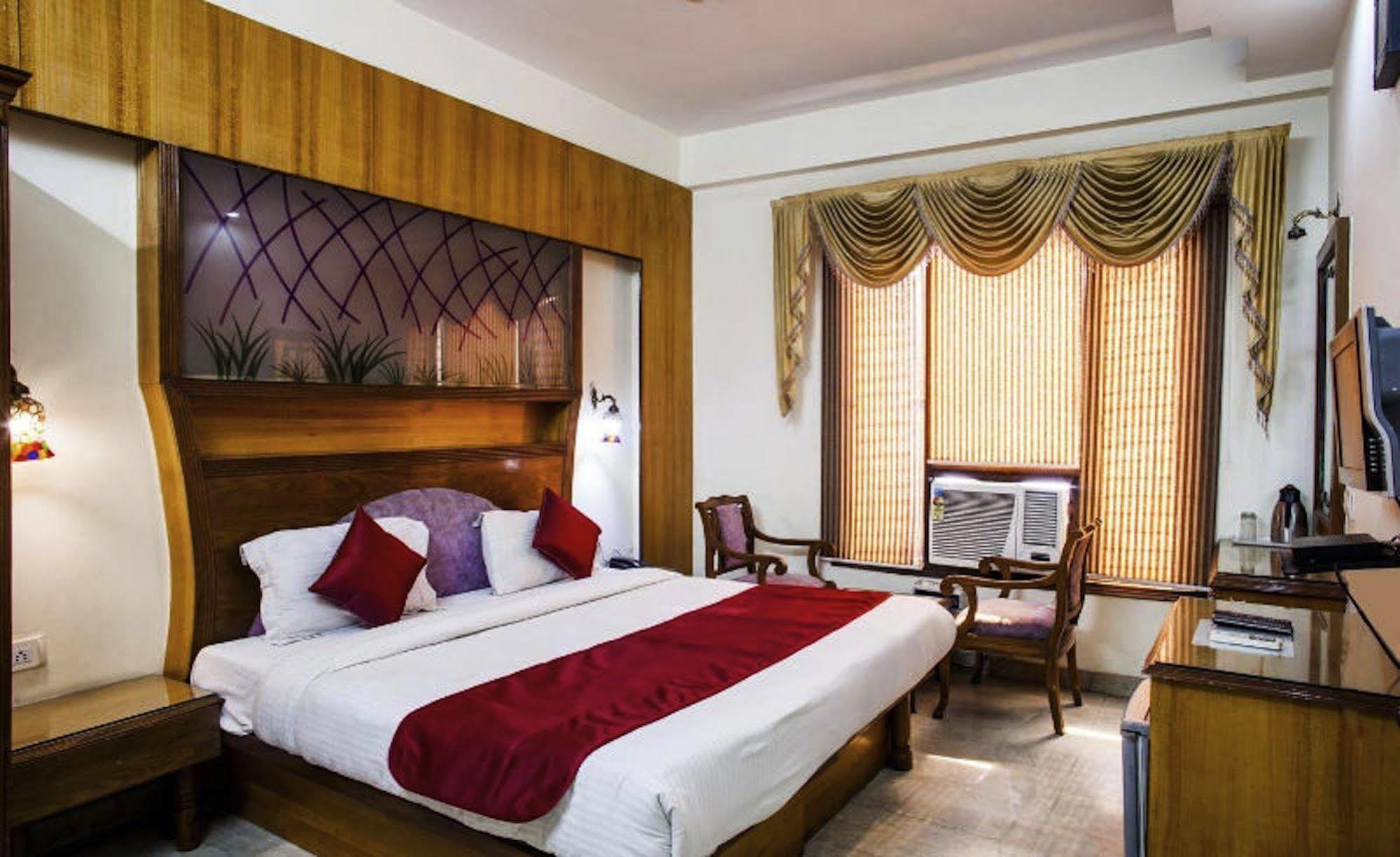 Karat 87 Delhi (National Capital Territory of India)