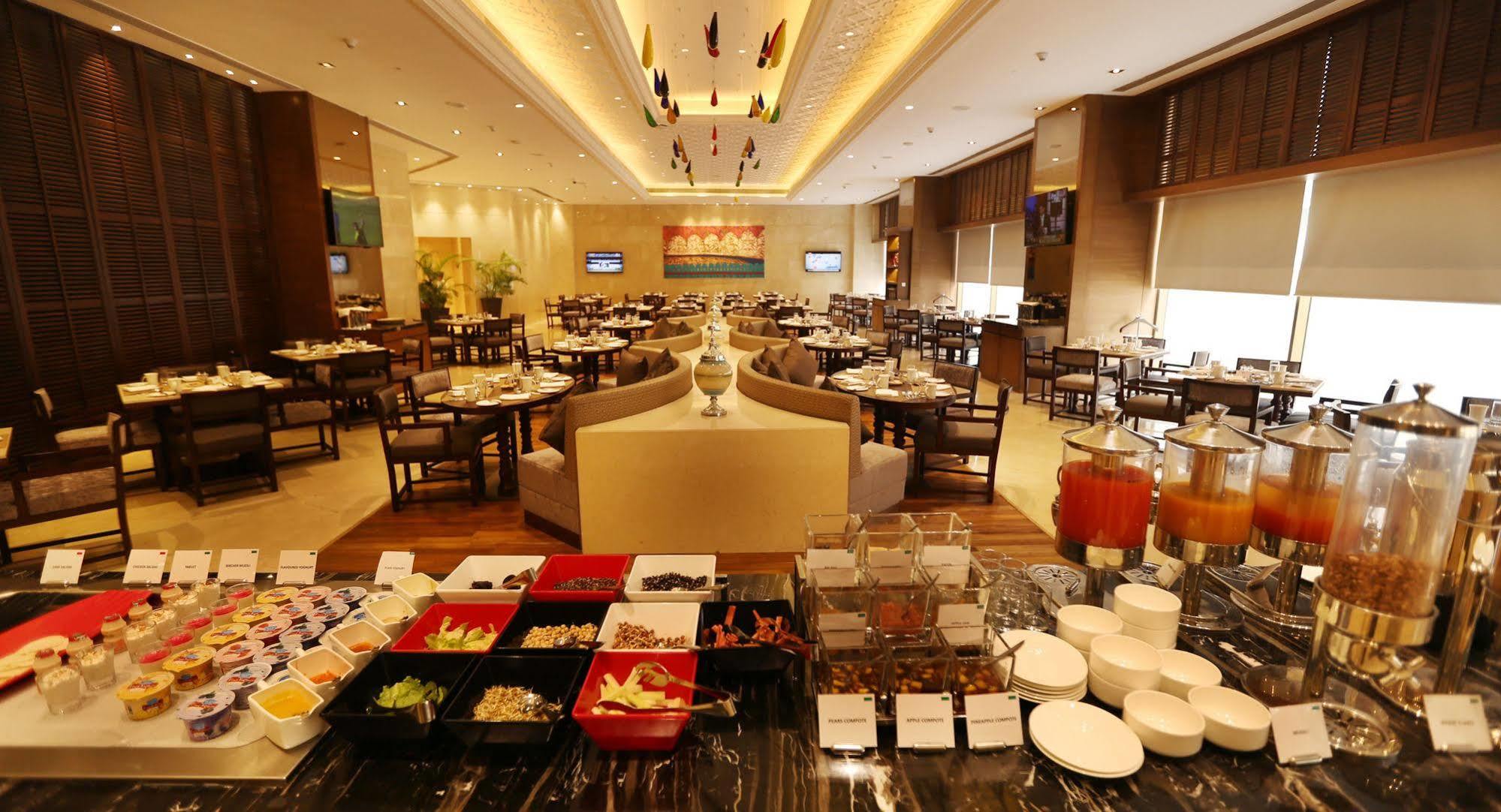 Pride Plaza Hotel, Aerocity Hotel New Delhi