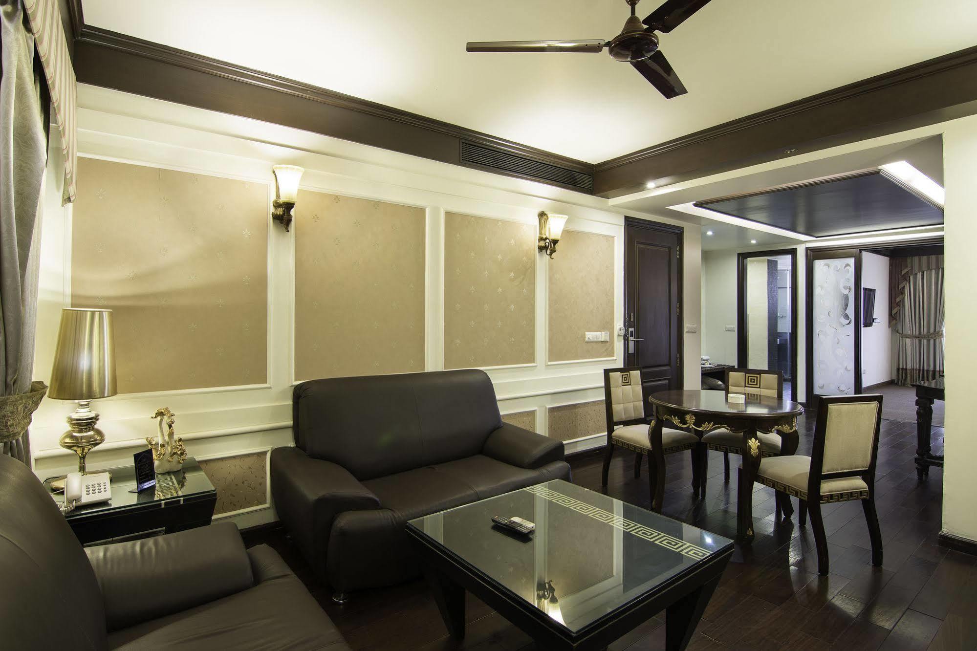 Treebo Tryst Royce New Friends Colony Hotel New Delhi