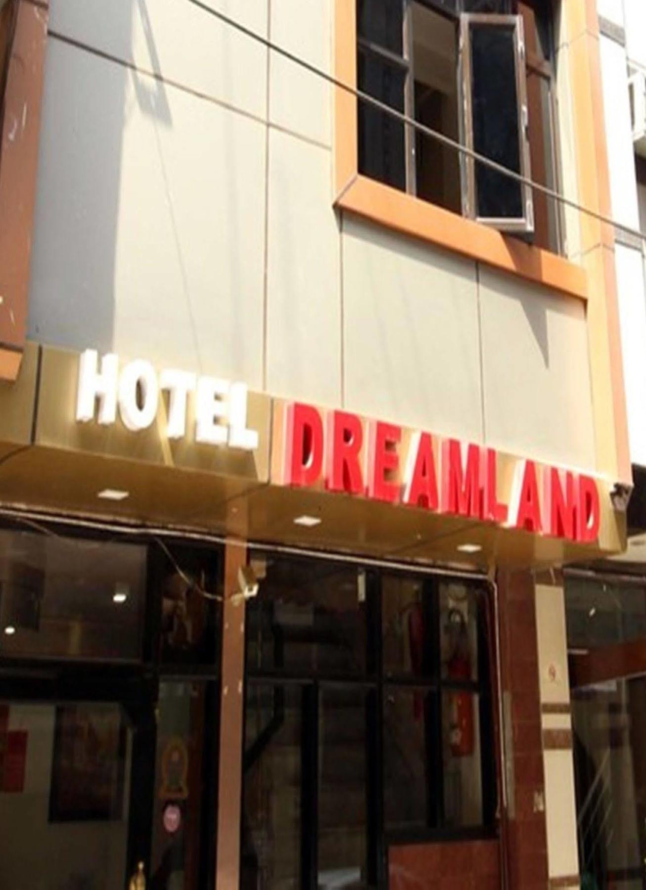 Hotel Dreamland Deluxe 2*