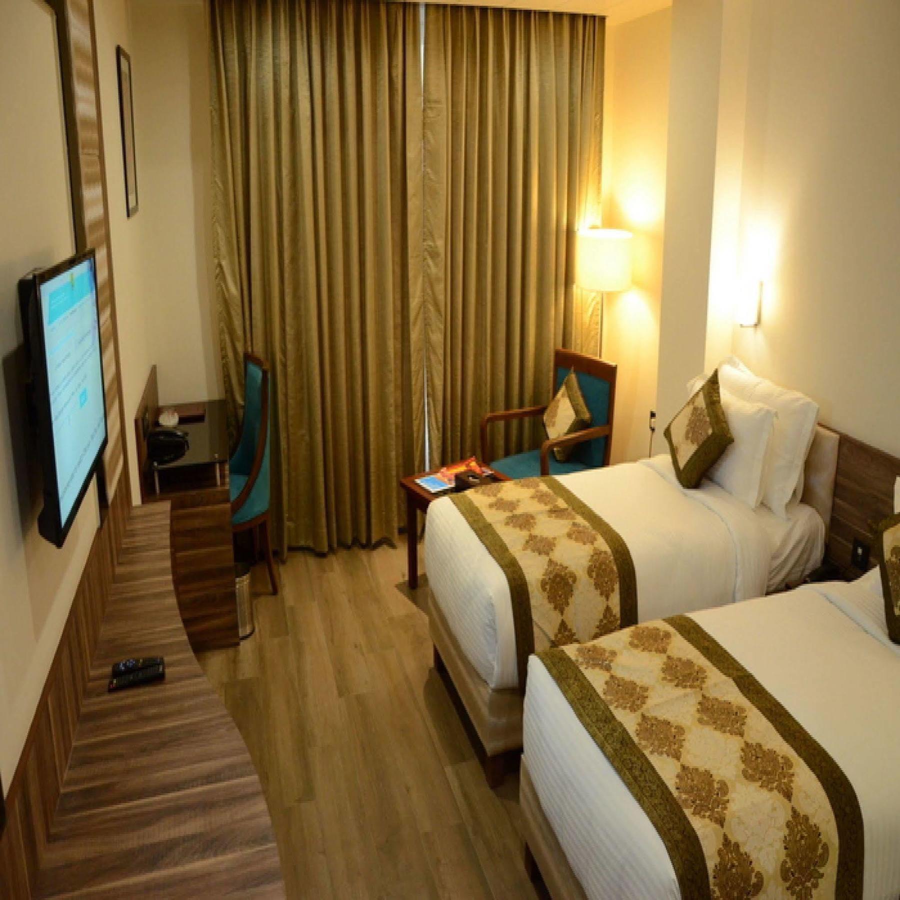 Charanpahari 3* New Delhi