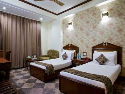 Sunstar Grand