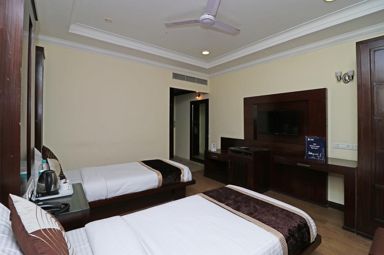 Hotel Oyo 12532 Broadway