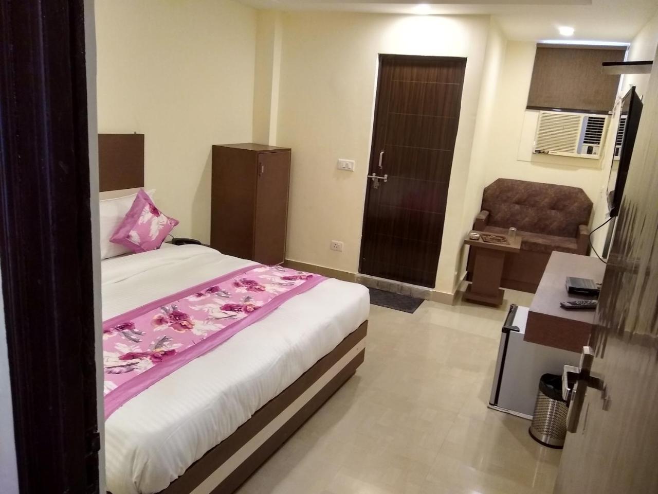 Hotel Kelvish New Delhi