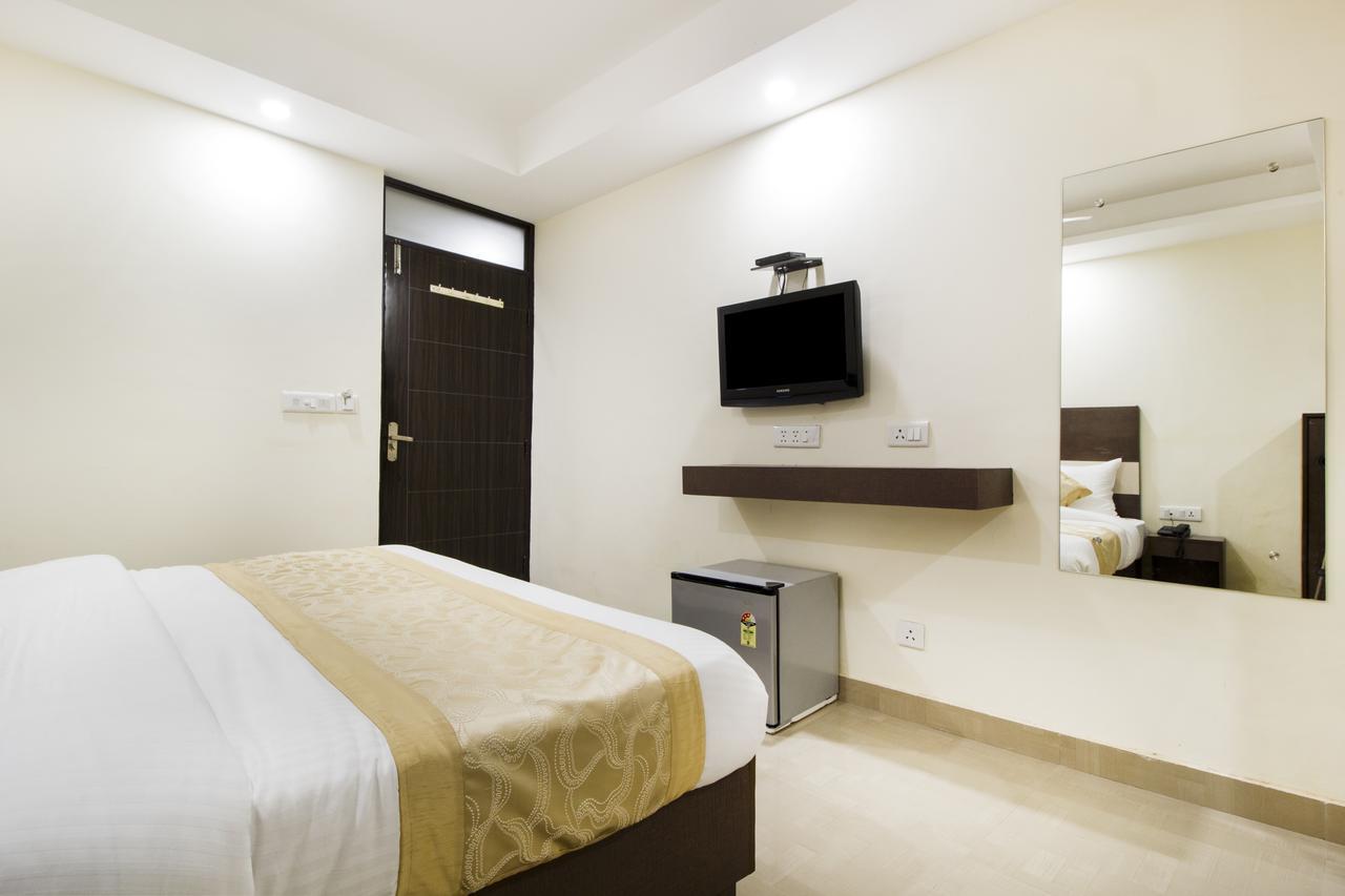 Kelvish Hotel New Delhi