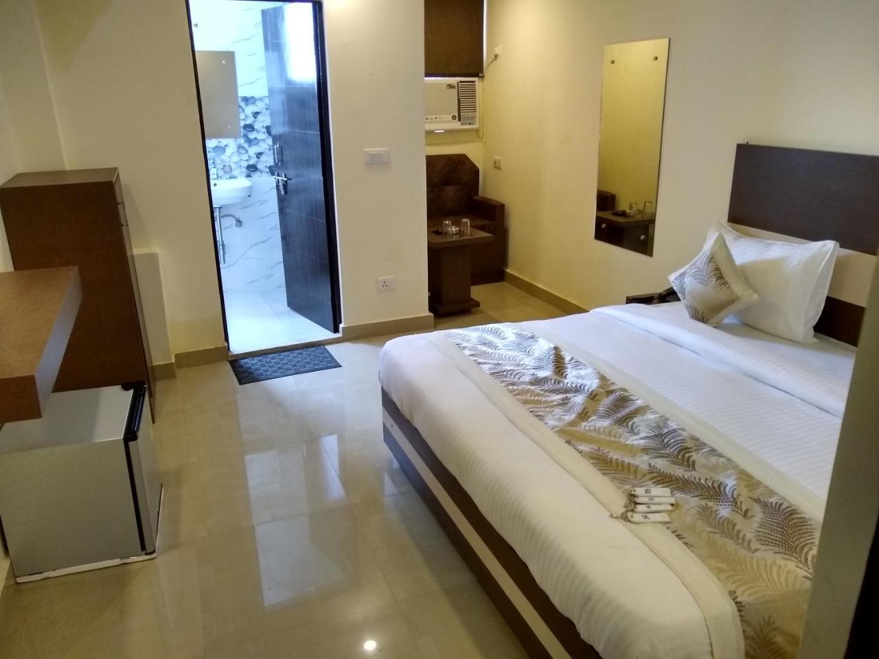 Hotel Kelvish New Delhi