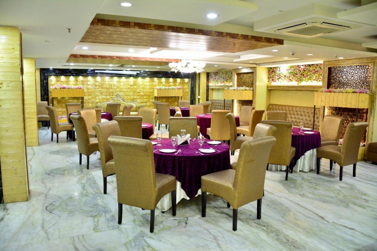 Hotel S.k Crown Park Naraina
