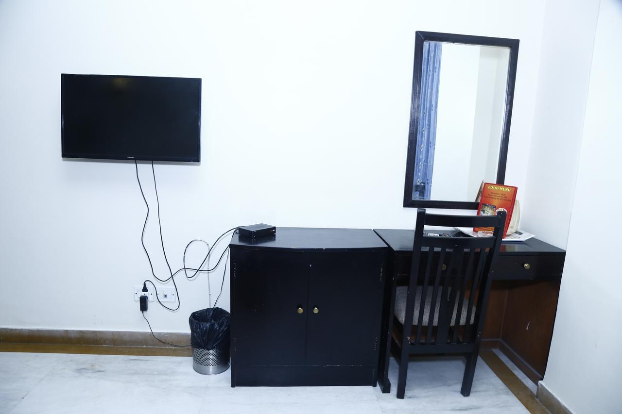 Centre Nizamuddin 3*
