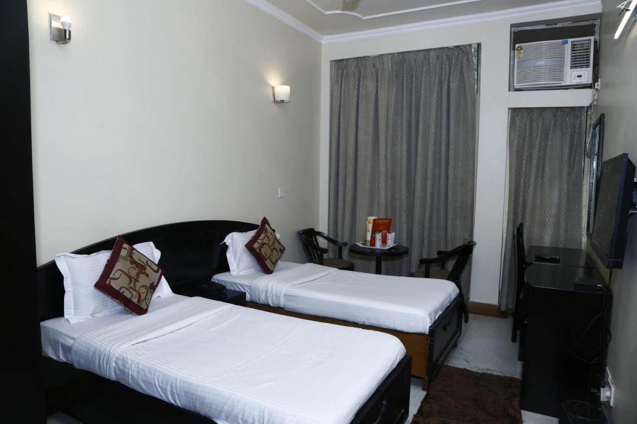 Centre Nizamuddin Hotel