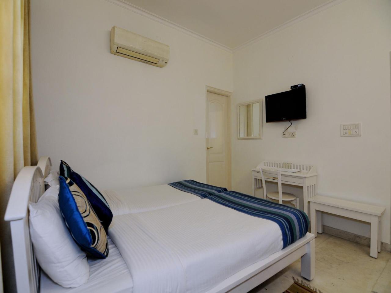 Hotel Mehra Residency At The Airport Nova Deli