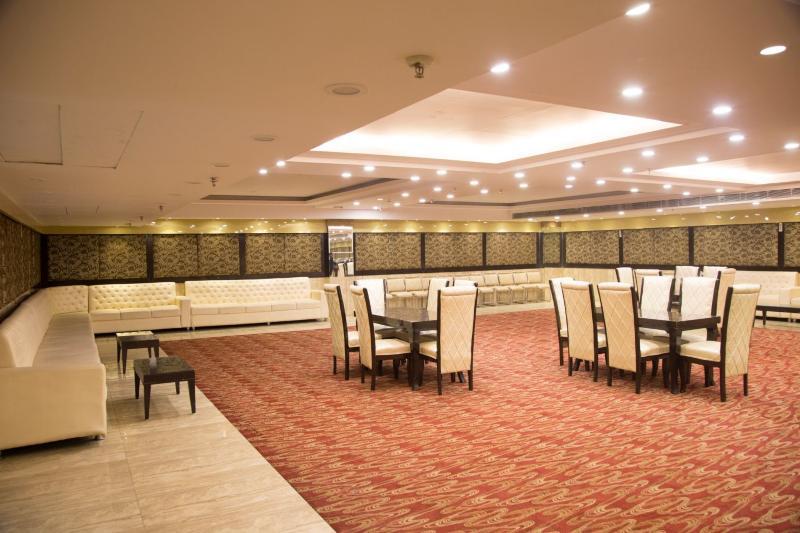 Hotel Bluemont Beacon New Delhi 4*