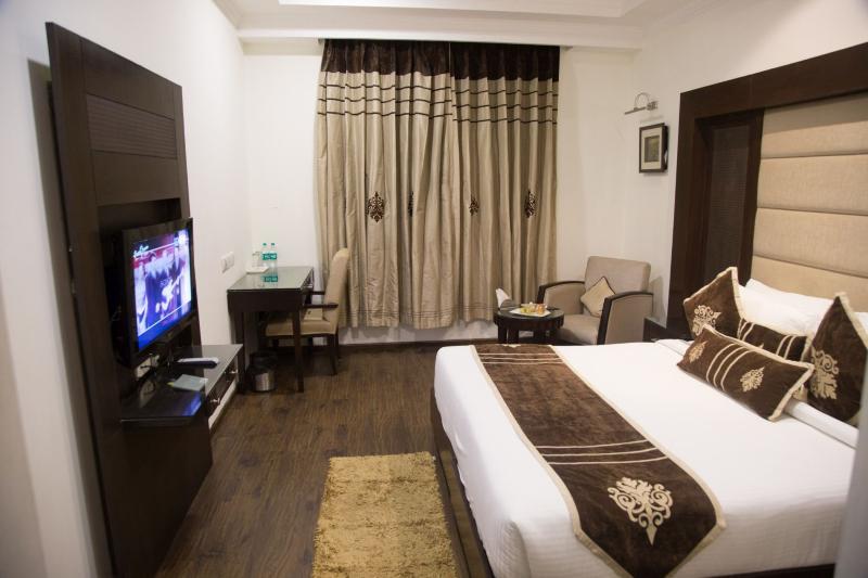 Hotel Bluemont Beacon New Delhi