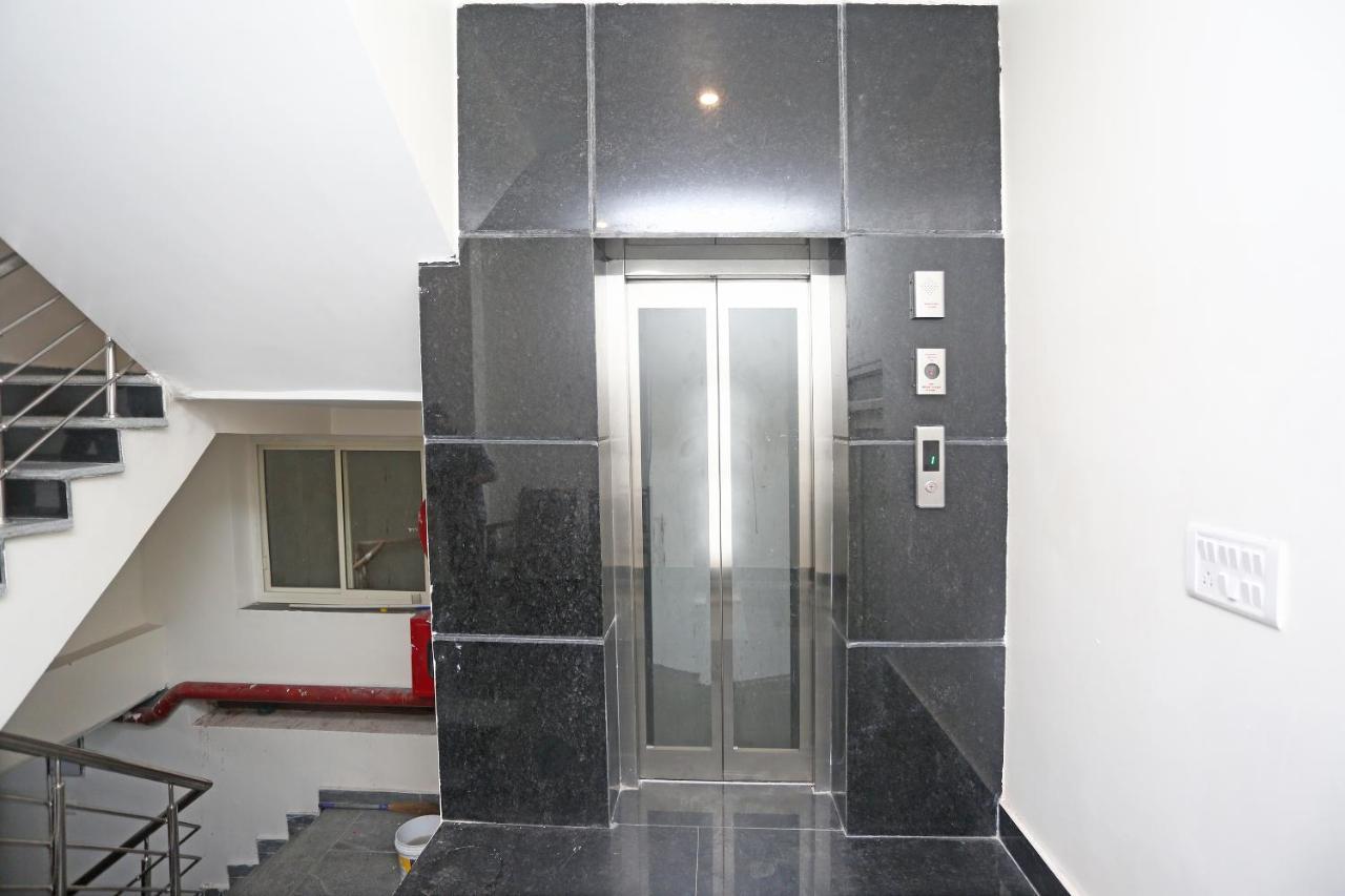 Raj Palace - Igi Airport Delhi 5* New Delhi