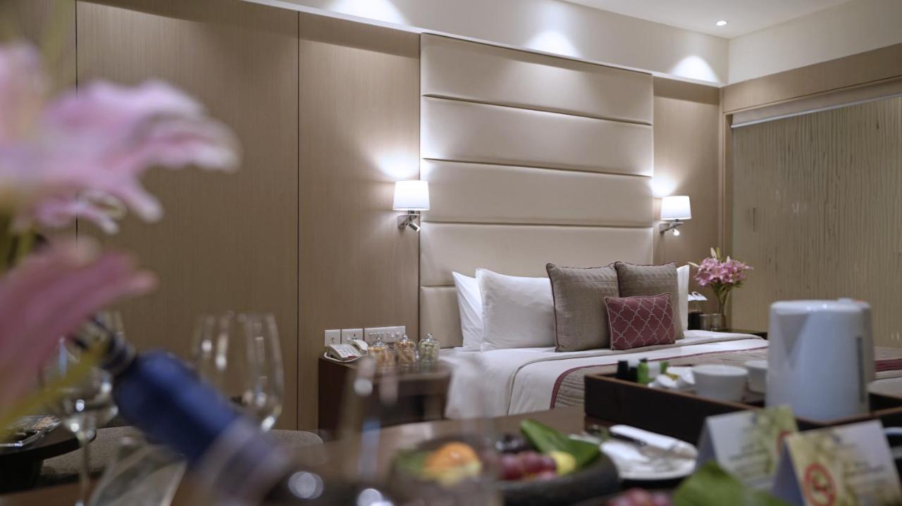 Hotel Jaypee Siddharth 5*