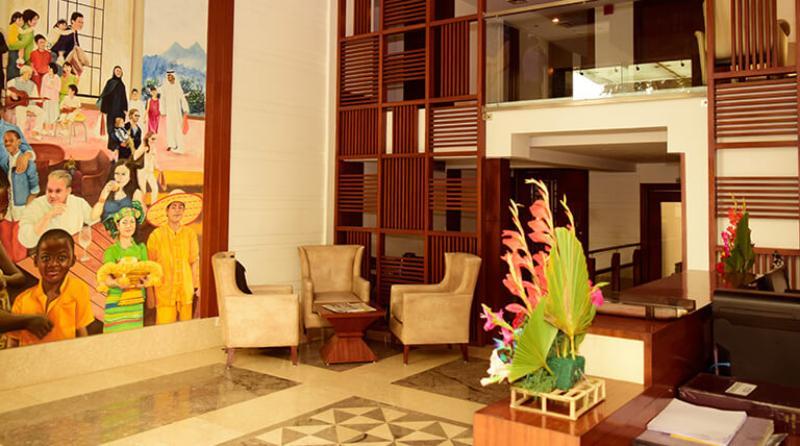 Mint Oodles 2 Mins To Nehru Enclave Metro 3*