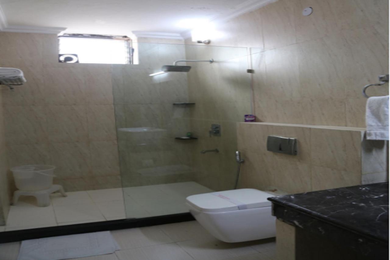 Hotel Deer Parkk New Delhi