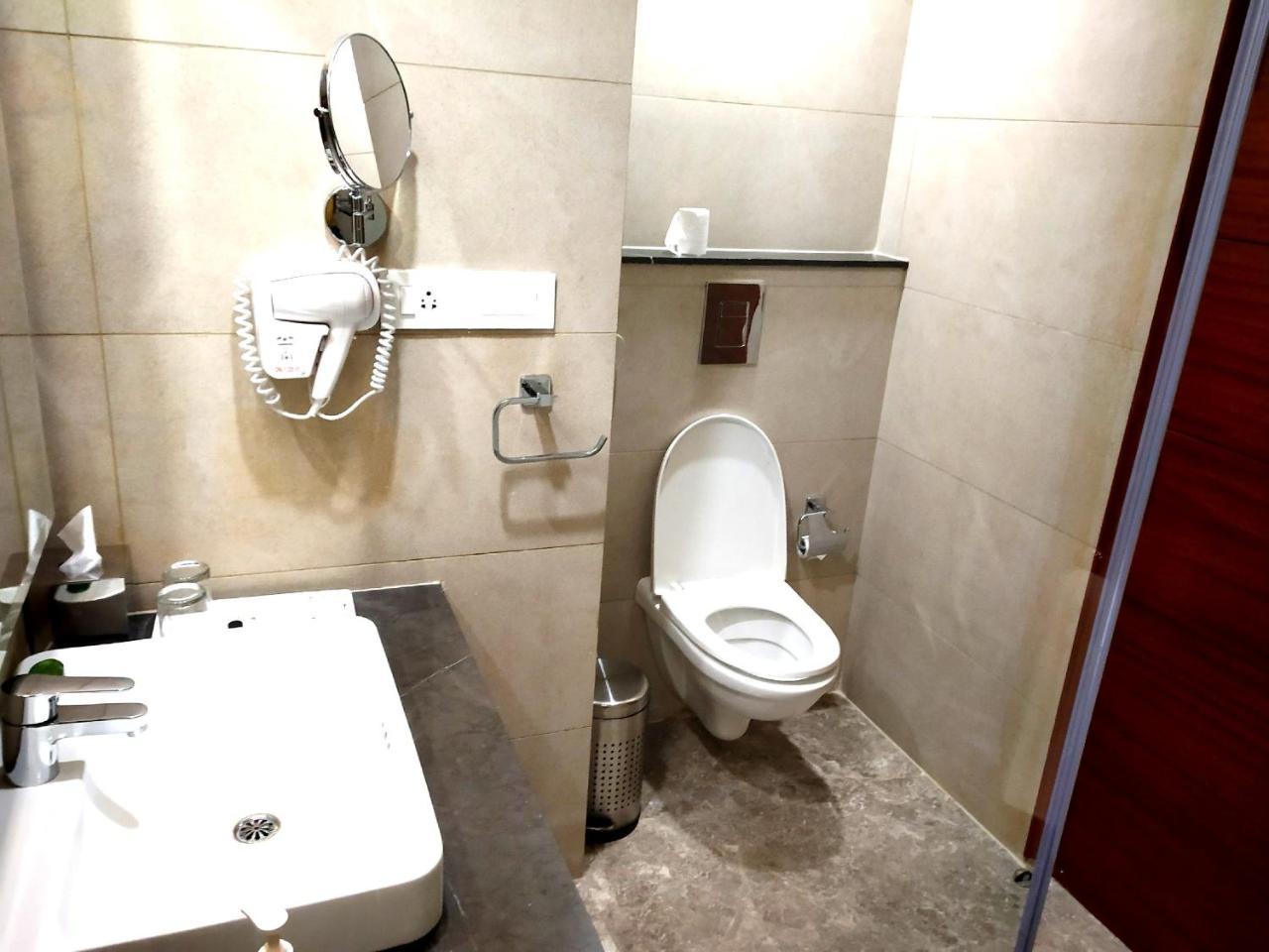 Hotel La New Delhi (National Capital Territory of India)