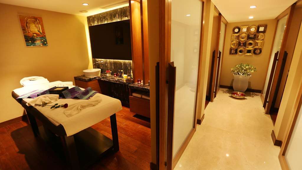 Hotel Pride Plaza Hotel, Aerocity New Delhi