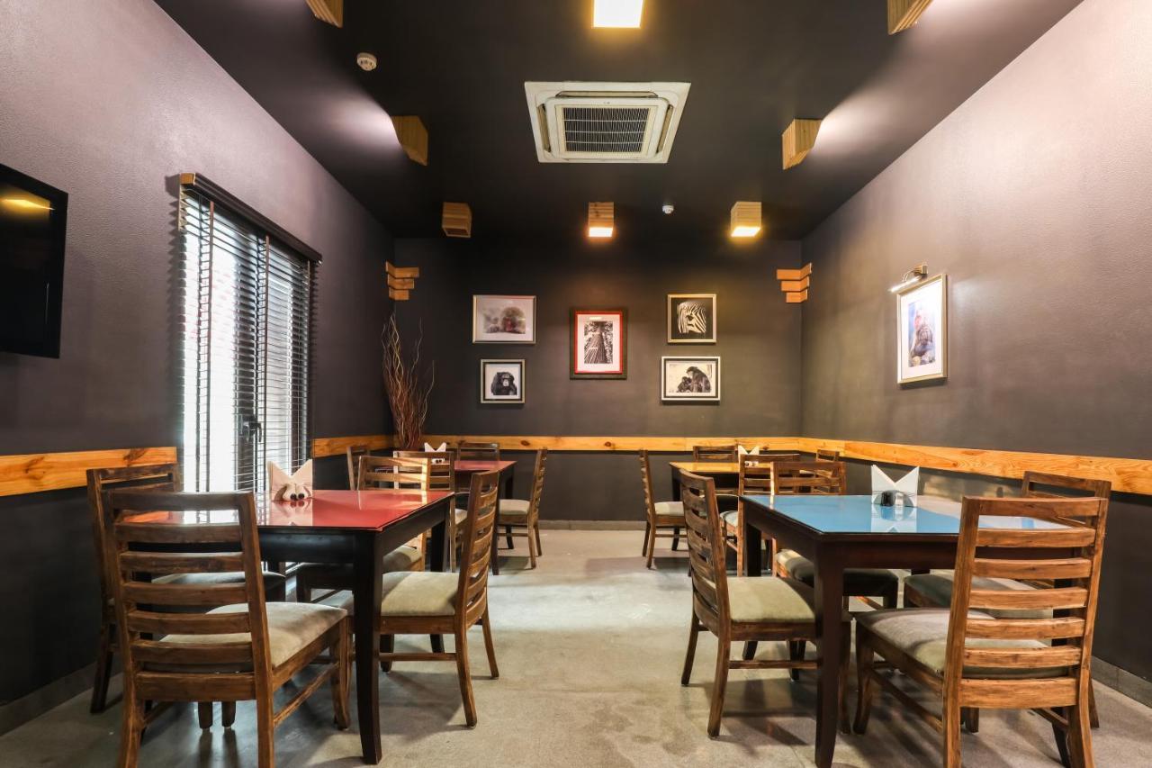 Siesta Basil - Okhla Hotel