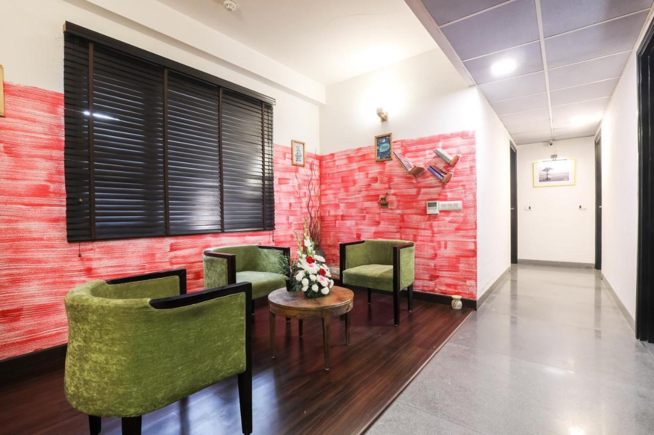 Siesta Basil - Okhla Hotel New Delhi