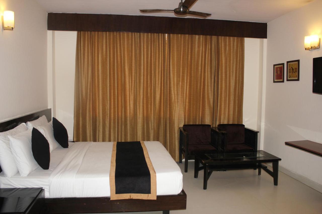 Hotel Aman Deluxe 3*