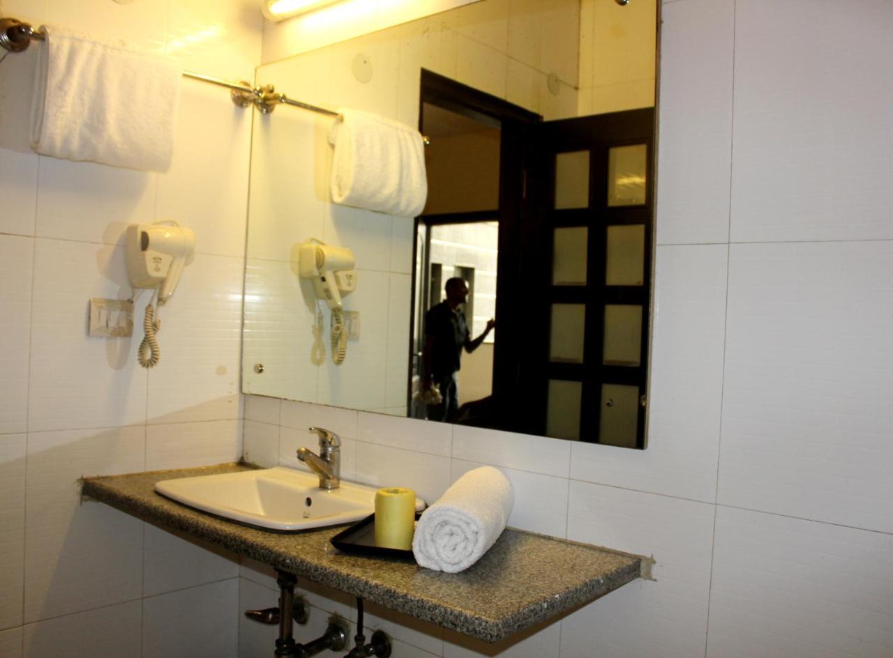 Aman Deluxe Hotel New Delhi