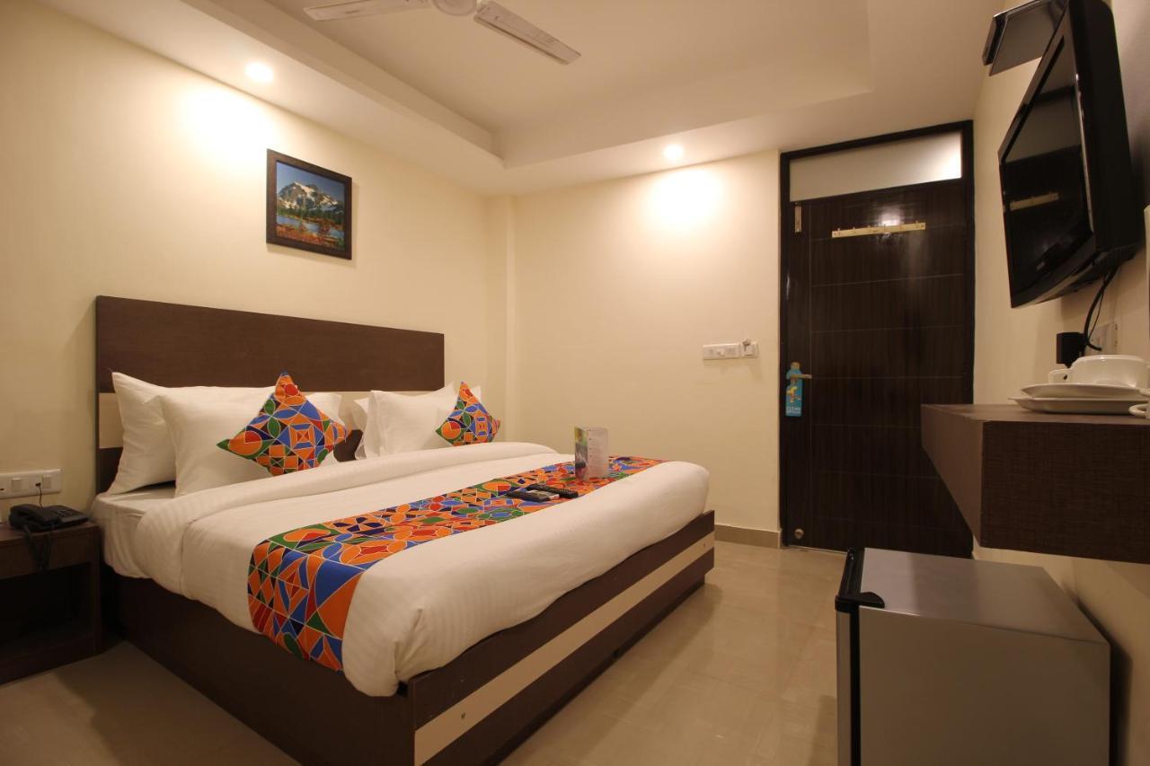 Hotel Kelvish *