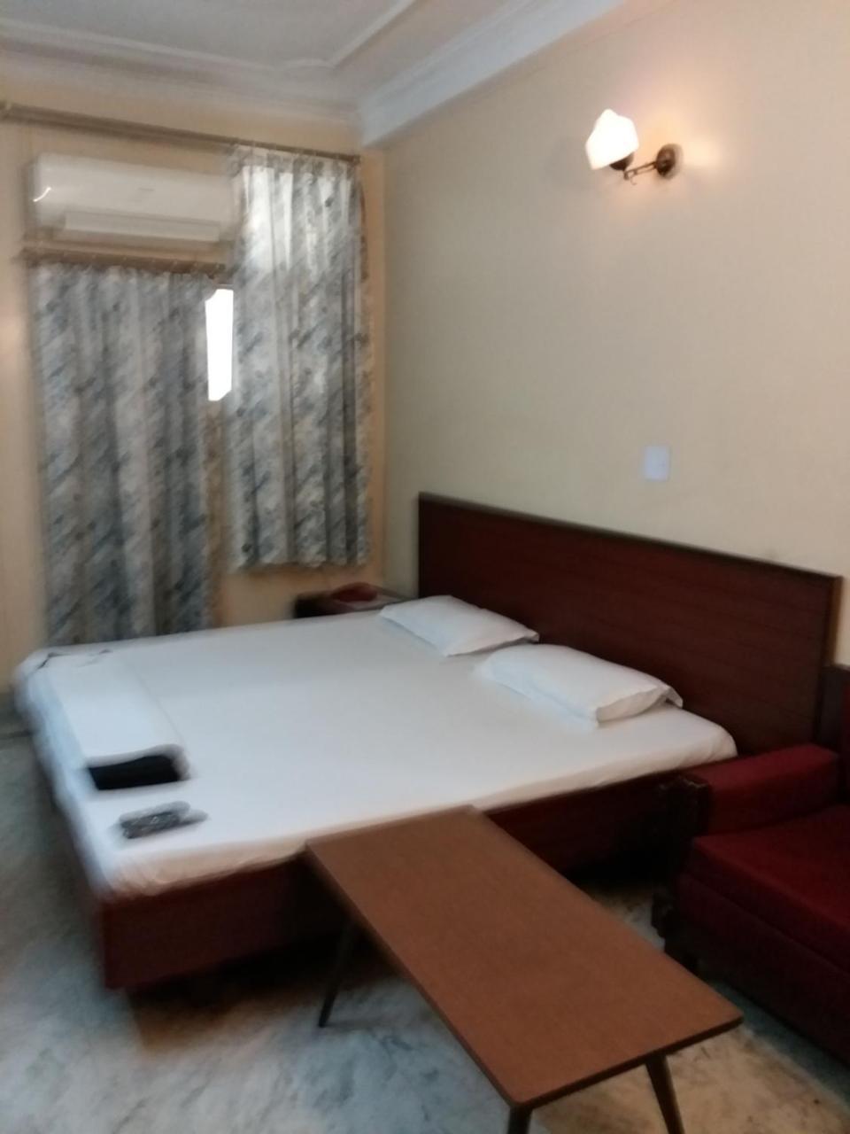 Itt * New Delhi