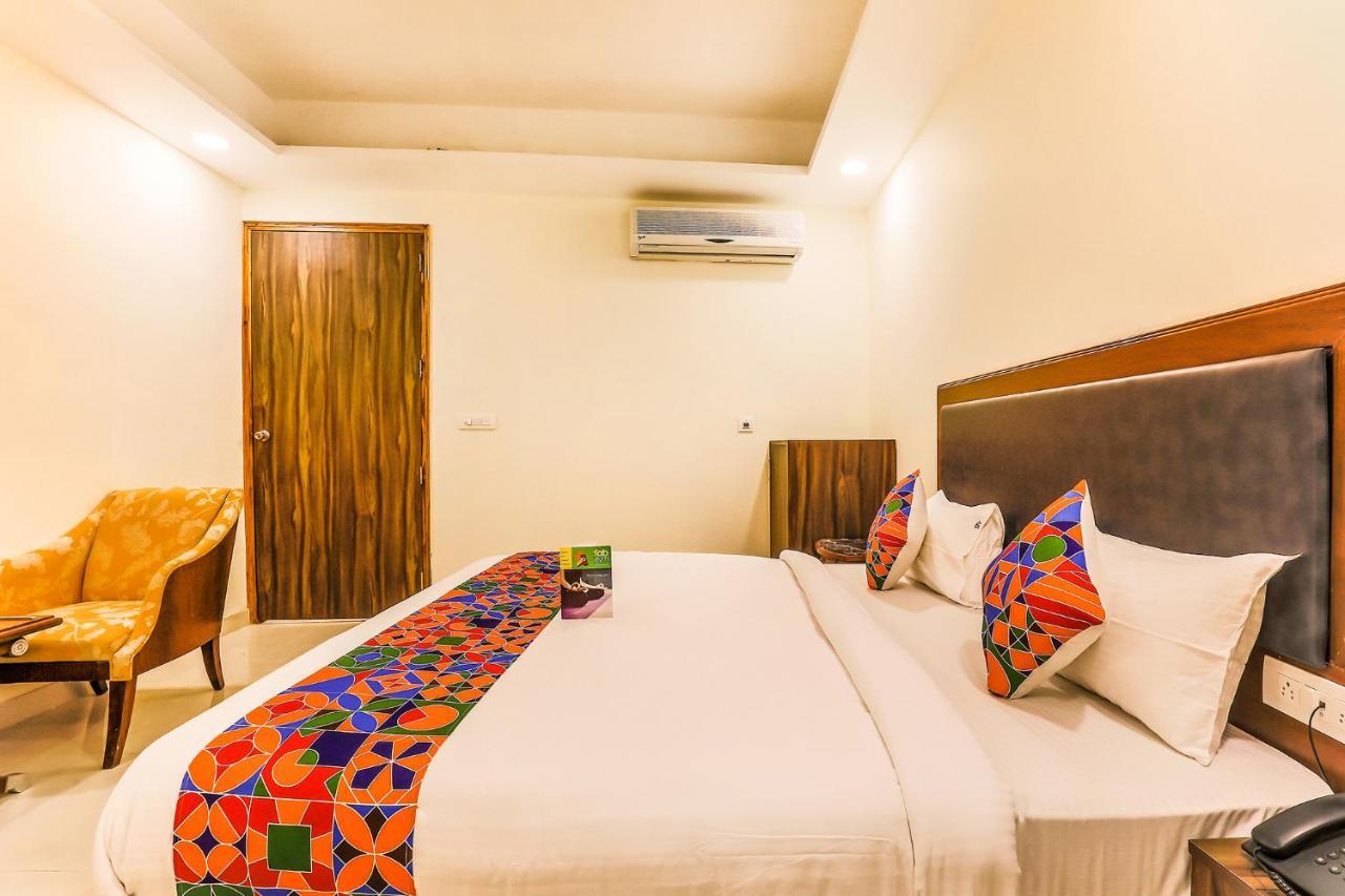 Fabhotel Srv Airport Hotel New Delhi