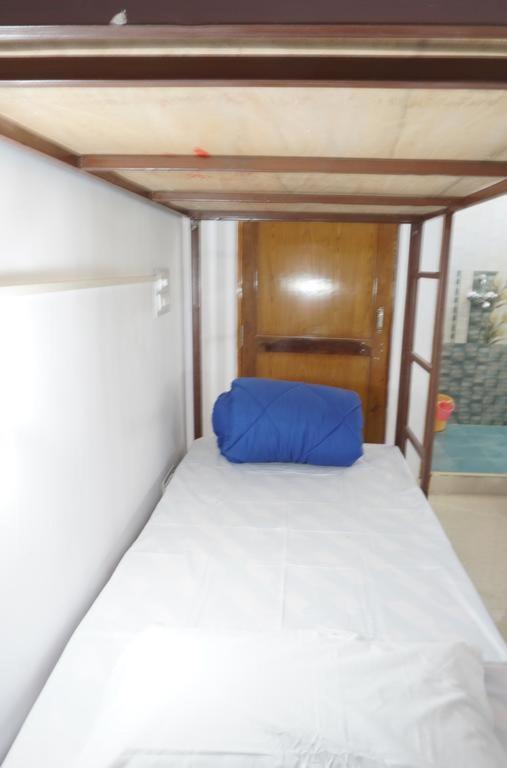 Travellers Paradise Hostel