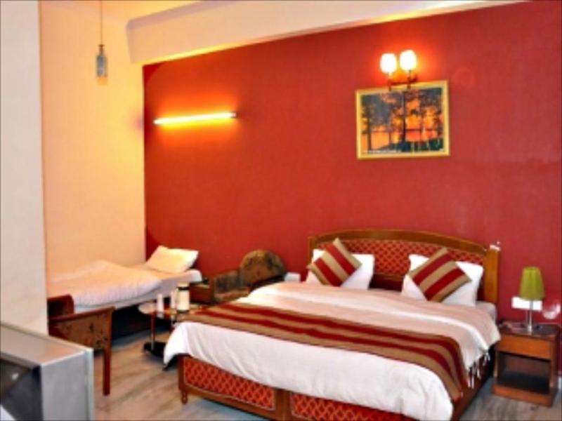 Radiance Hotel 2*