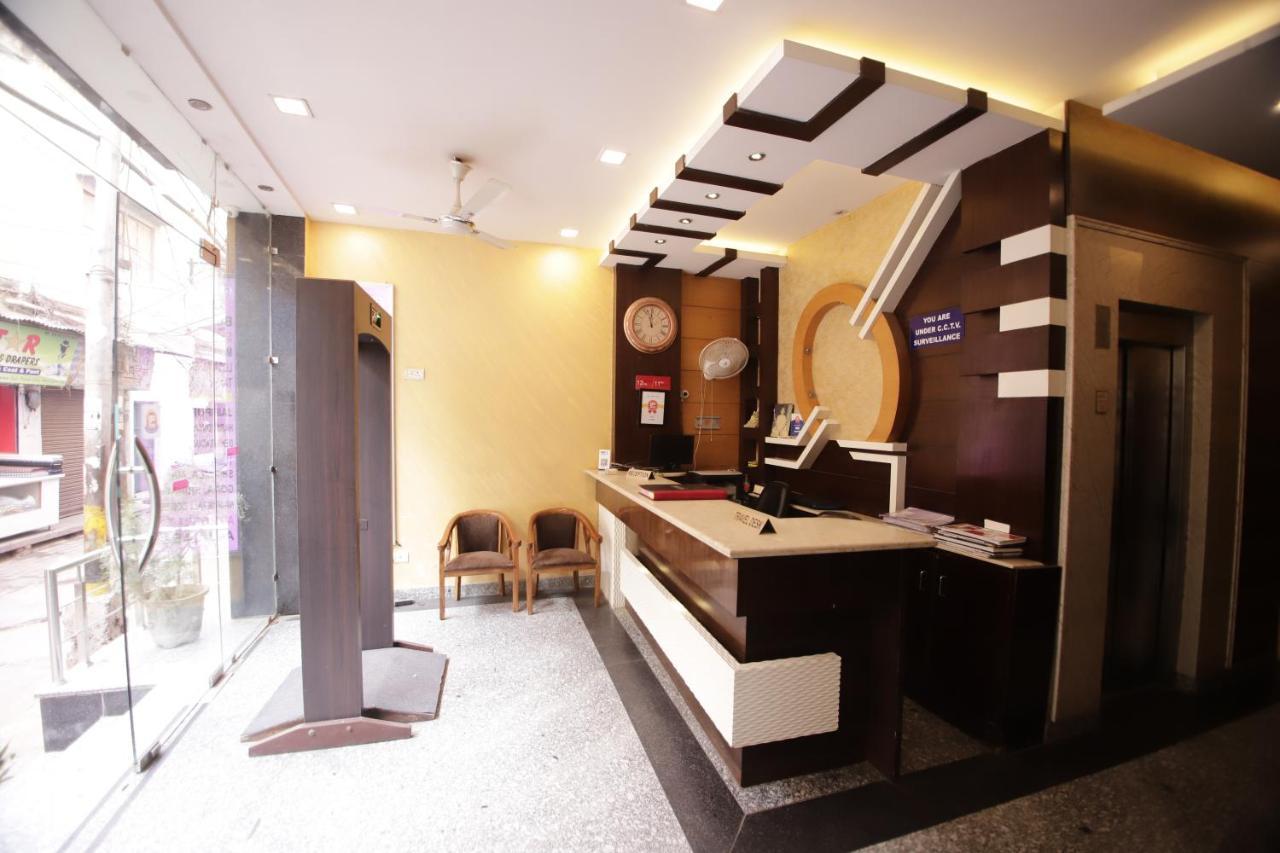 Golden Wings New Delhi