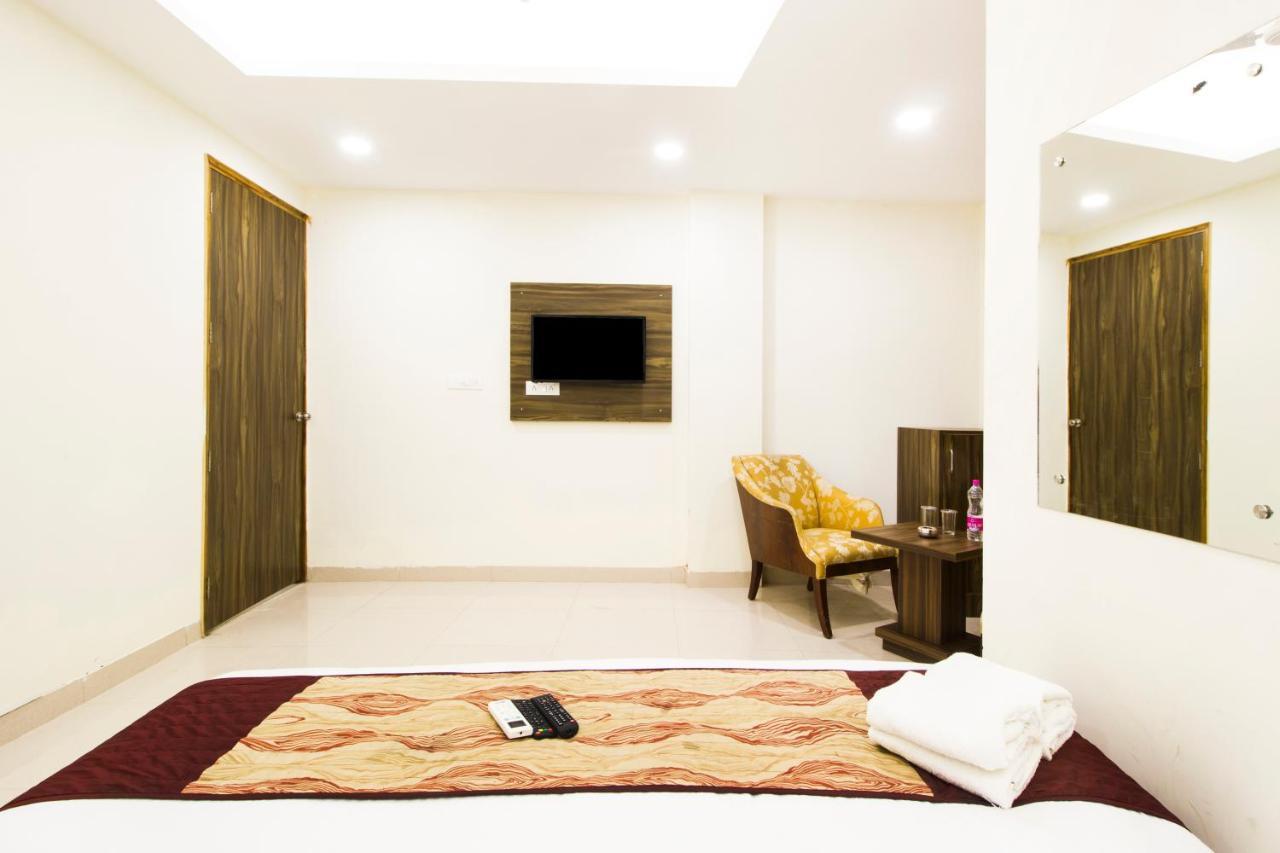 Kelvish Hotel