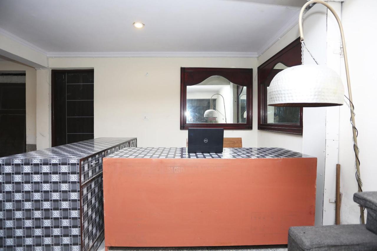 Hotel Oyo 28670 Dev Palace