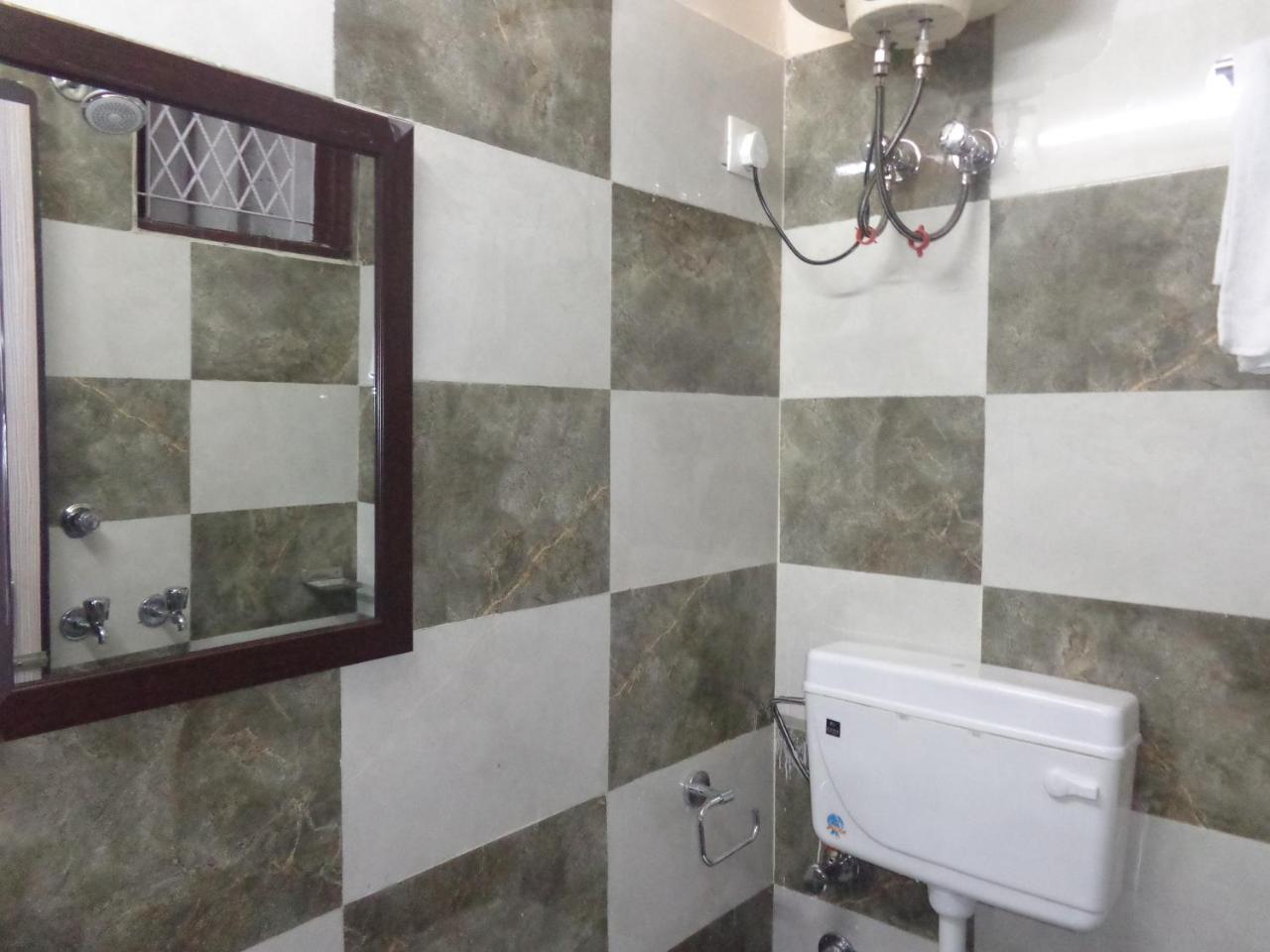 Inn Delhi 2*