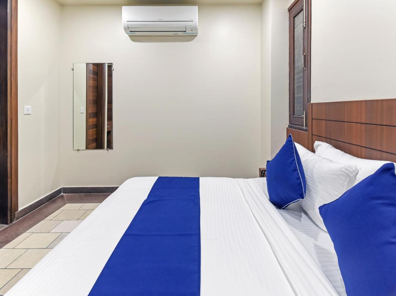 Hotel Fabexpress Marigold I New Delhi
