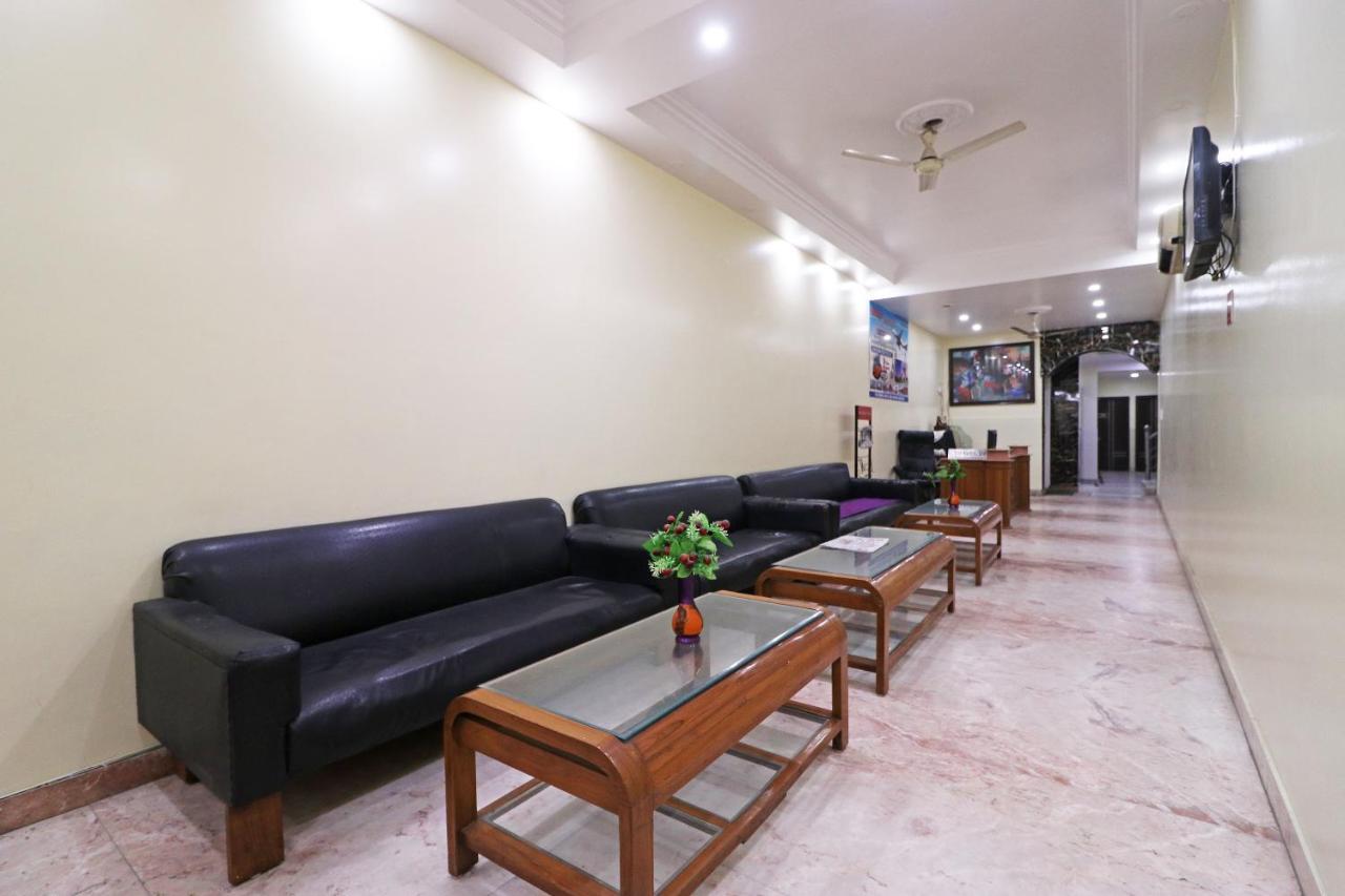 Oyo 6188 Rossette Hotel 3*