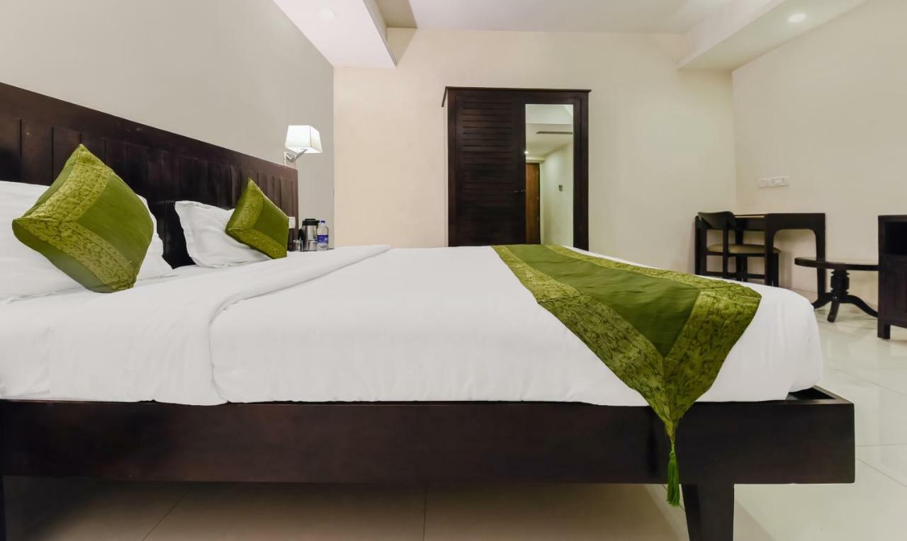 Treebo Trend Trinity Residency New Delhi